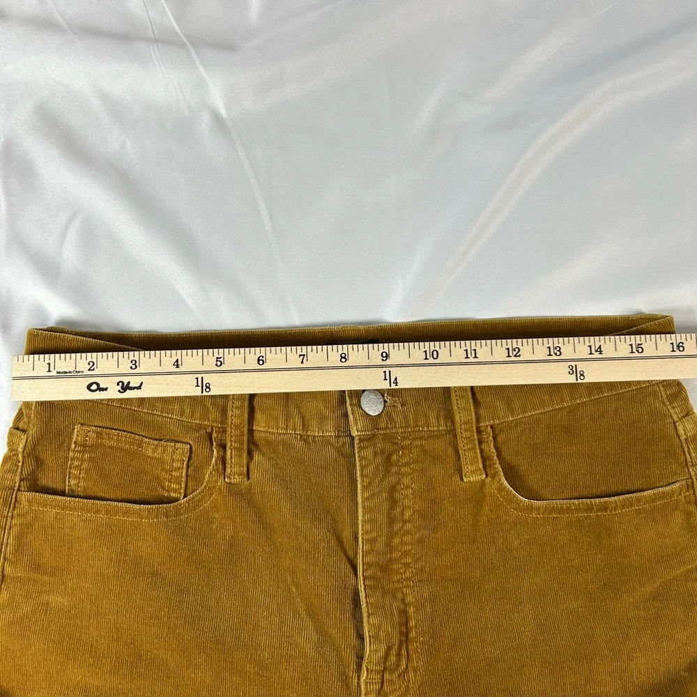 J.‎ Crew Women’s Golden Mustard Corduroy Flat Front Pants, size 30